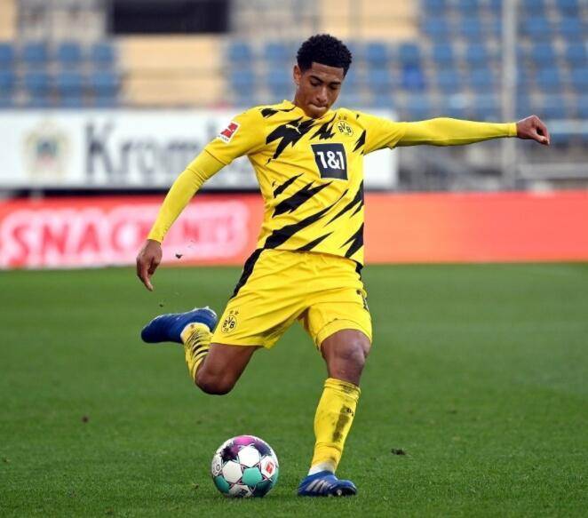 而从翻牌到 而从翻牌到